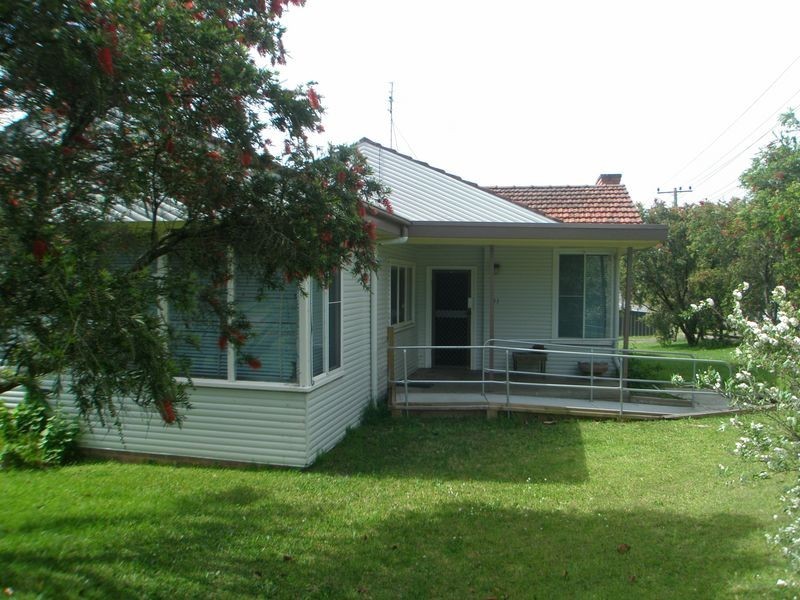 31 Bourke Street, Raymond Terrace NSW 2324