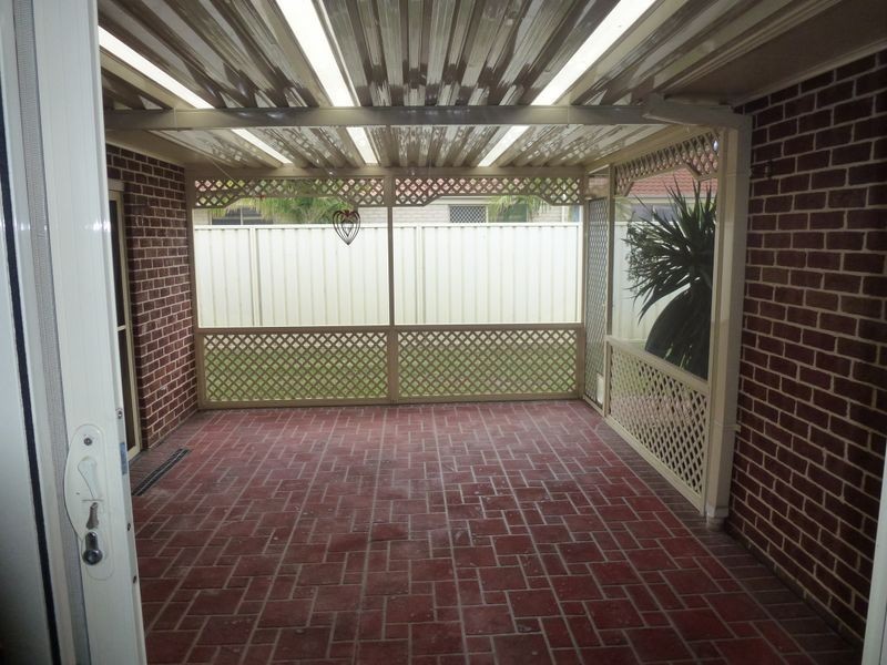 11 Gordon Reeve Close, Raymond Terrace NSW 2324