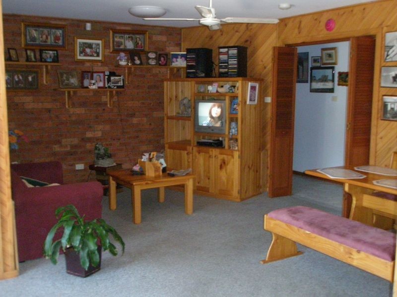 6 Phoenix Close, Raymond Terrace NSW 2324