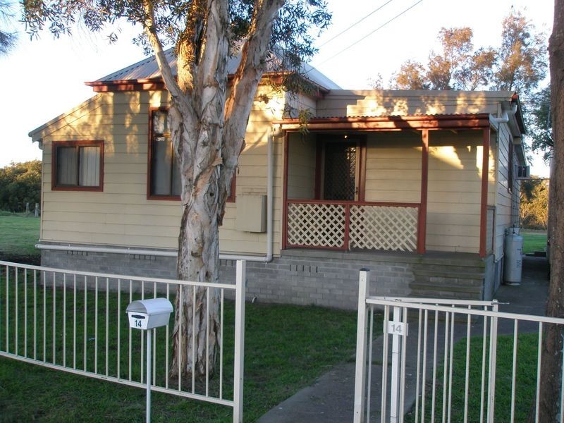 14 Old Maitland Road, Raymond Terrace NSW 2324
