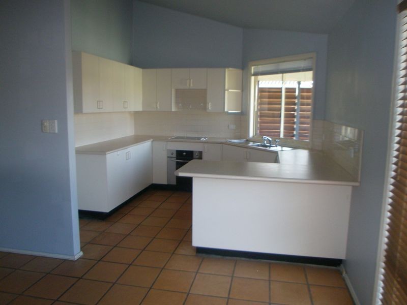 7 Cooper Place, Raymond Terrace NSW 2324