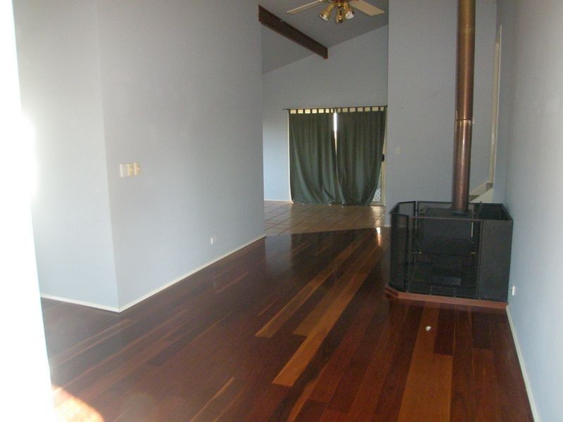 7 Cooper Place, Raymond Terrace NSW 2324