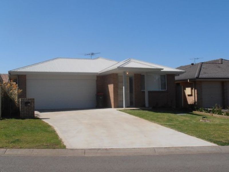 1A Martens Avenue, Raymond Terrace NSW 2324