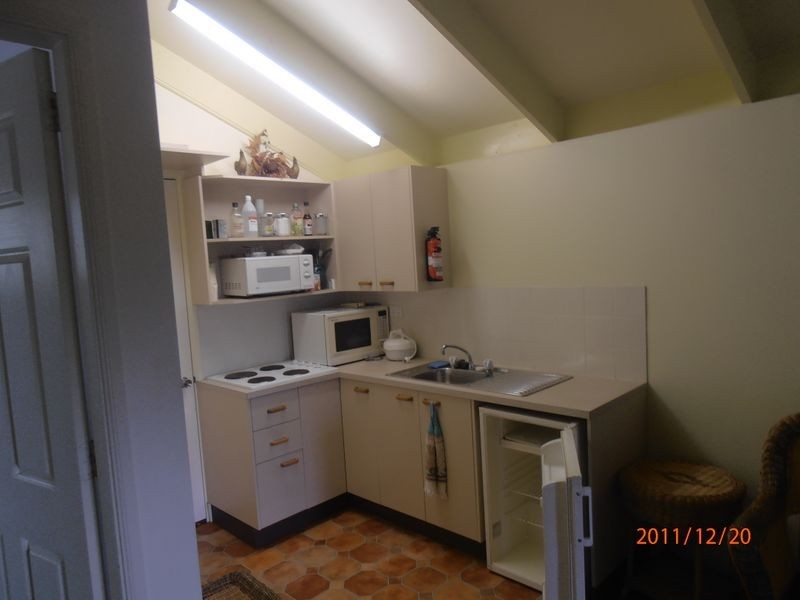 Cabin 3 Old Punt Road, Swan Bay NSW 2324