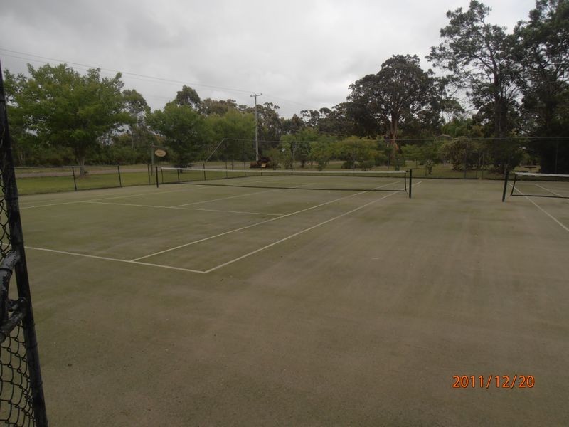 Cabin 3 Old Punt Road, Swan Bay NSW 2324