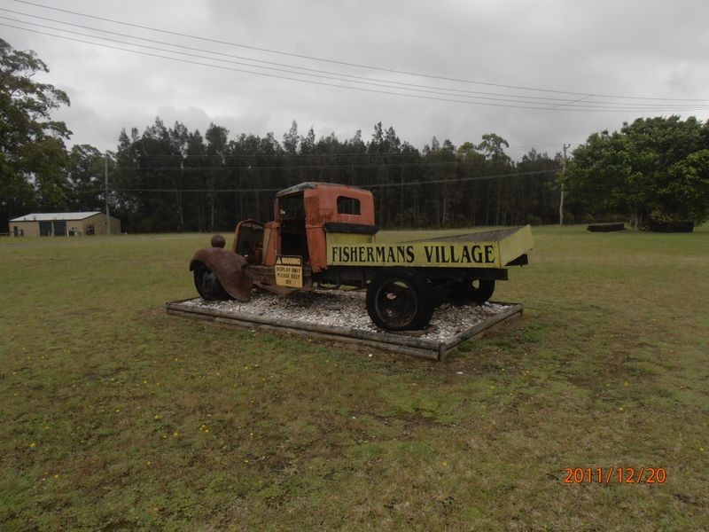 Cabin 3 Old Punt Road, Swan Bay NSW 2324