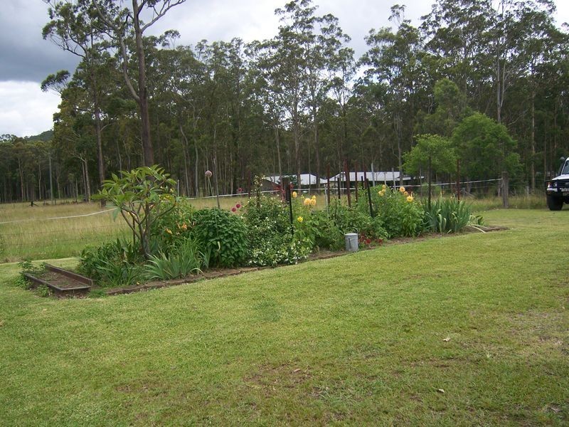 69 The Bucketts Way, Bundabah NSW 2324