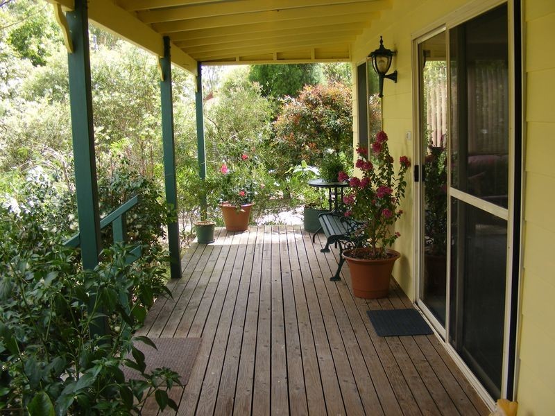 32 Old Coach Road, Limeburners Creek NSW 2324