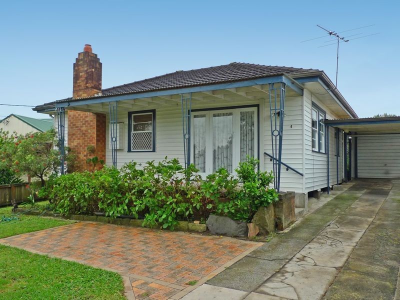 4 Osborn Crescent, Raymond Terrace NSW 2324