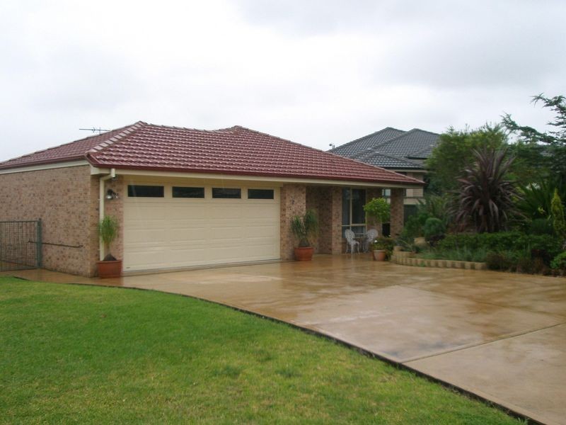 3A Edstein Place, Raymond Terrace NSW 2324