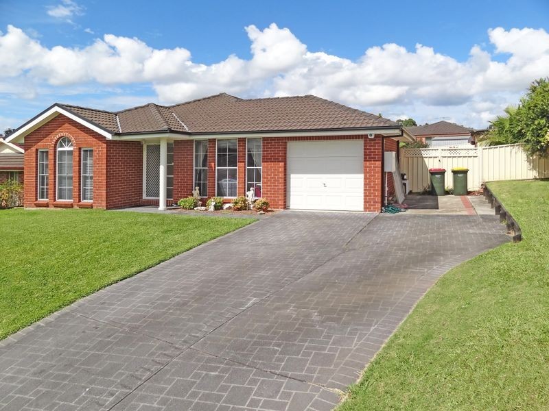 14 Leigh Place, Raymond Terrace NSW 2324