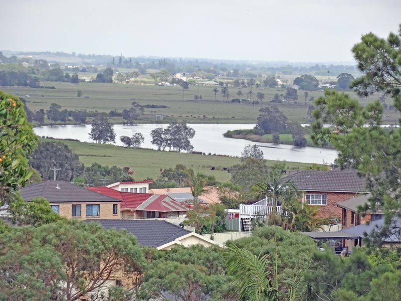 2 Barrellier Close, Raymond Terrace NSW 2324