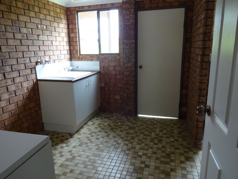 2 Barrellier Close, Raymond Terrace NSW 2324