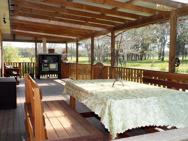 898A Swan Bay Road, Swan Bay NSW 2324