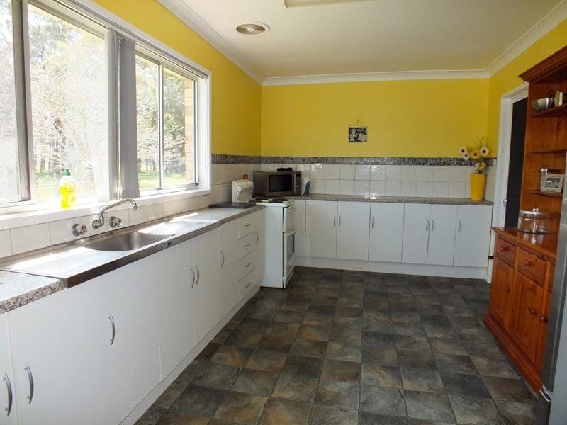 898A Swan Bay Road, Swan Bay NSW 2324