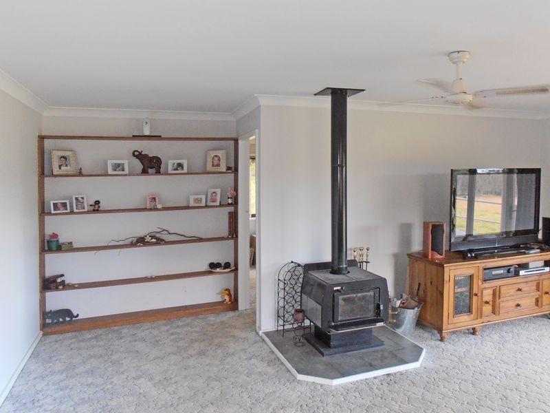 898A Swan Bay Road, Swan Bay NSW 2324