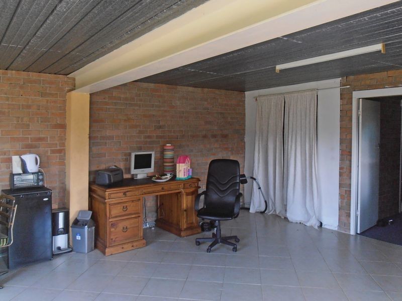 898A Swan Bay Road, Swan Bay NSW 2324