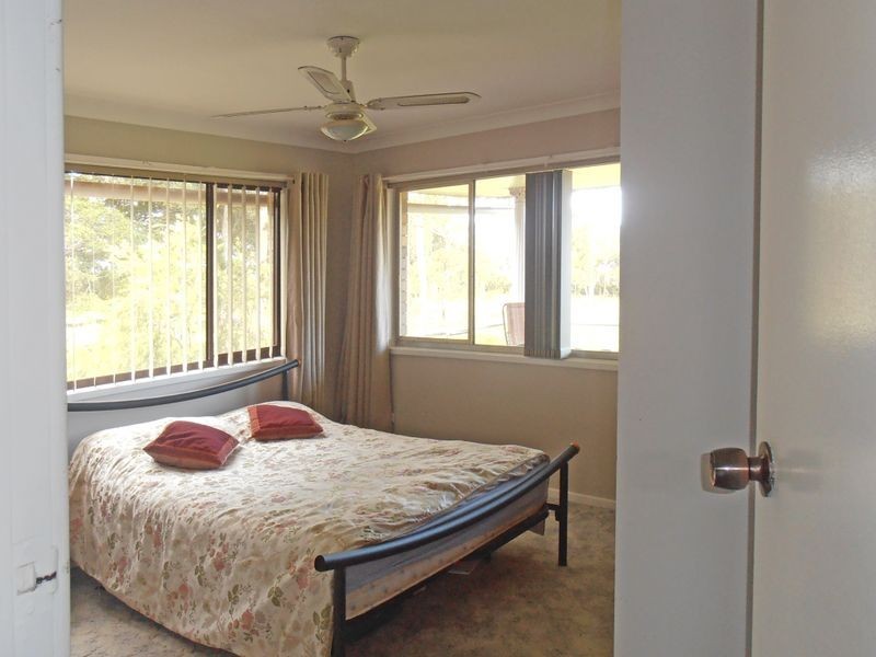 898A Swan Bay Road, Swan Bay NSW 2324