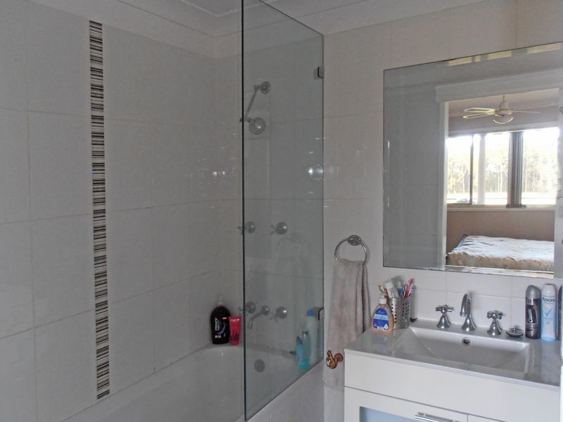 898A Swan Bay Road, Swan Bay NSW 2324