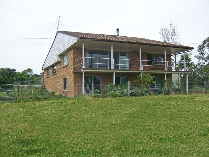 898A Swan Bay Road, Swan Bay NSW 2324