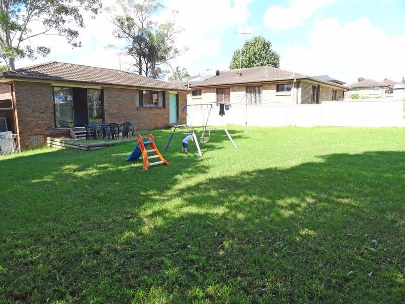 24 Chifley Drive, Raymond Terrace NSW 2324