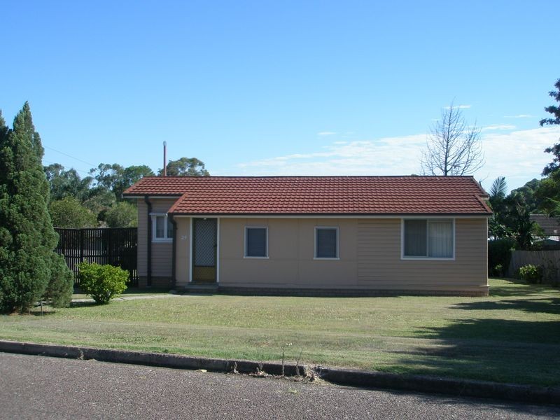 24 Alma Street, Raymond Terrace NSW 2324