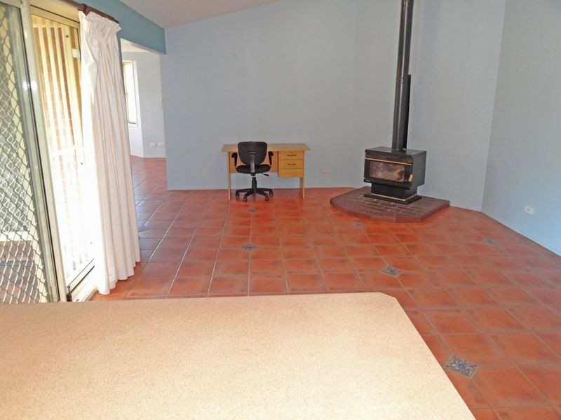 25 Dalyell Way, Raymond Terrace NSW 2324
