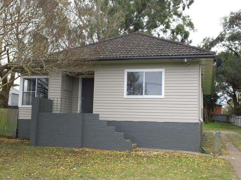 6 Tathra Street, Raymond Terrace NSW 2324