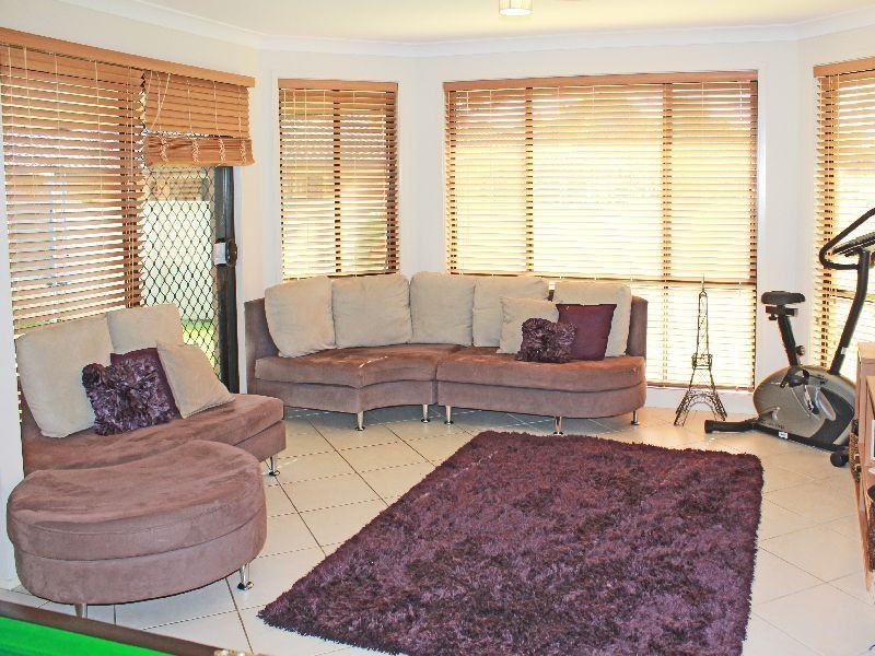 28 McPherson Place, Raymond Terrace NSW 2324