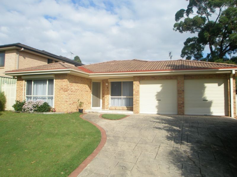 4 Finlay Close, Raymond Terrace NSW 2324
