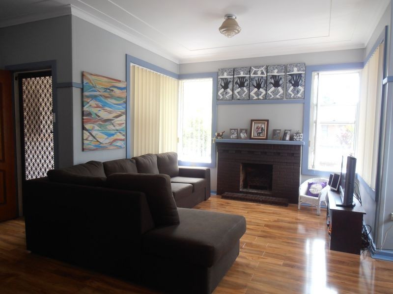 6 Murrulla Crescent, Raymond Terrace NSW 2324