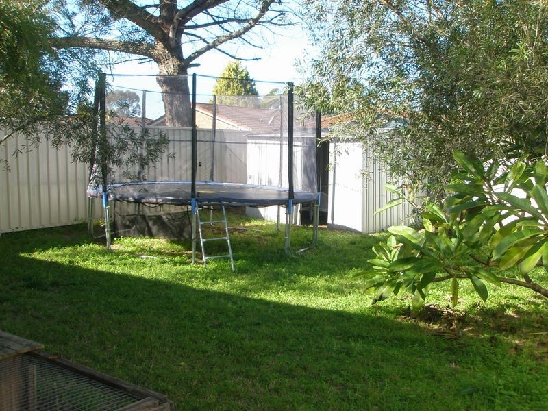 2/27 Benjamin Lee Drive, Raymond Terrace NSW 2324