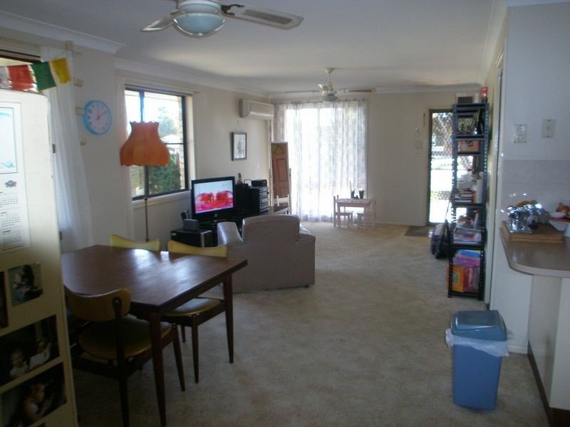 2/27 Benjamin Lee Drive, Raymond Terrace NSW 2324