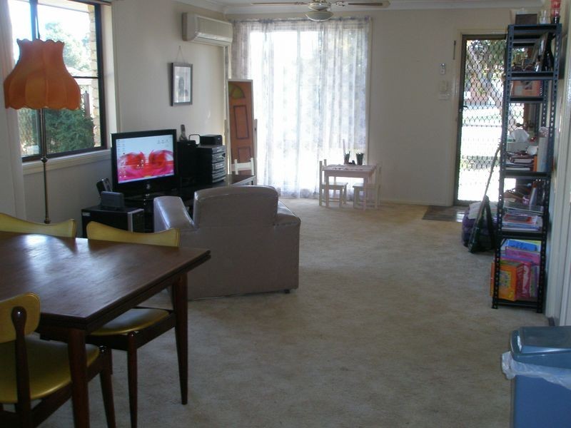 2/27 Benjamin Lee Drive, Raymond Terrace NSW 2324