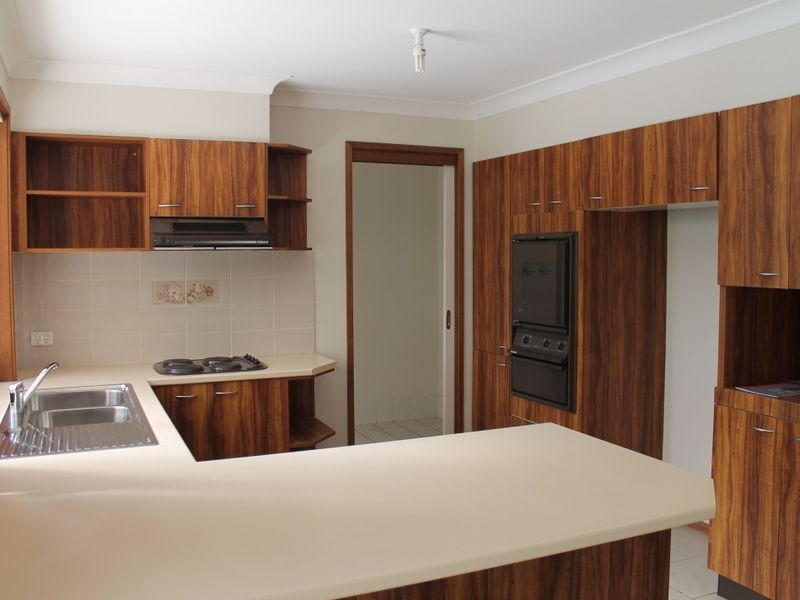 12 Cross Street, Seaham NSW 2324