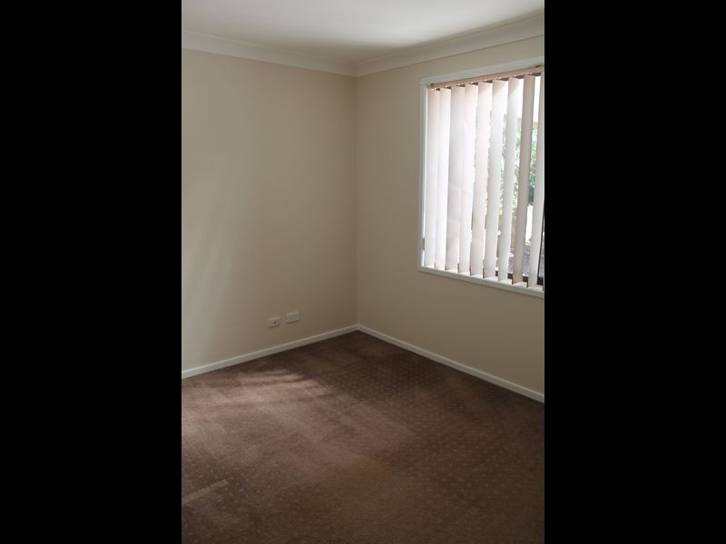 12 Cross Street, Seaham NSW 2324