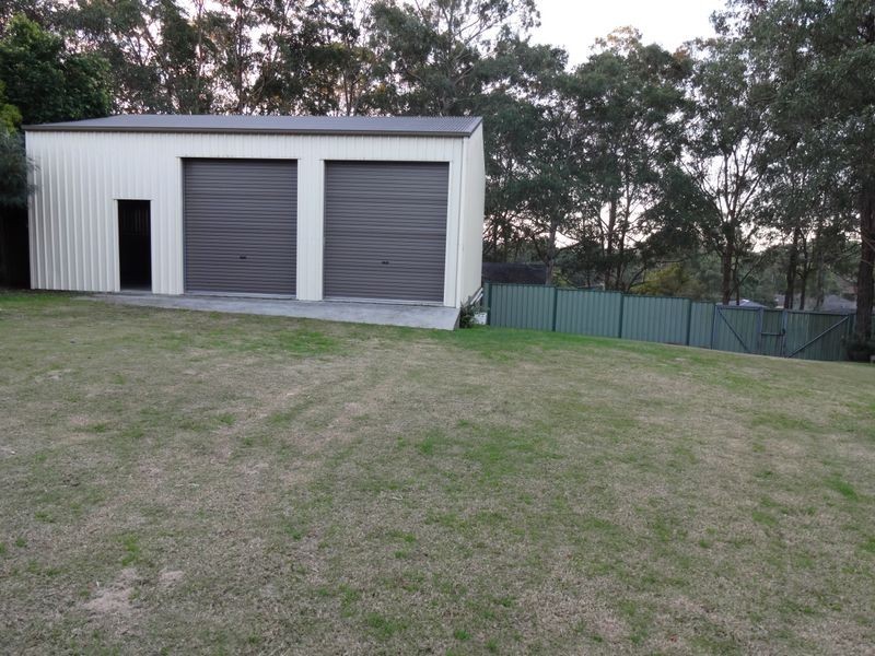 12 Cross Street, Seaham NSW 2324