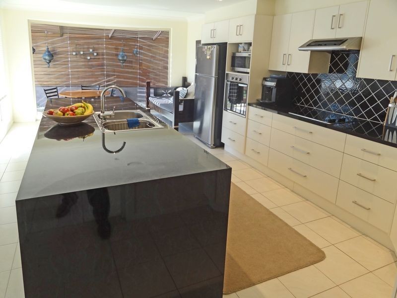 11 Edstein Place, Raymond Terrace NSW 2324