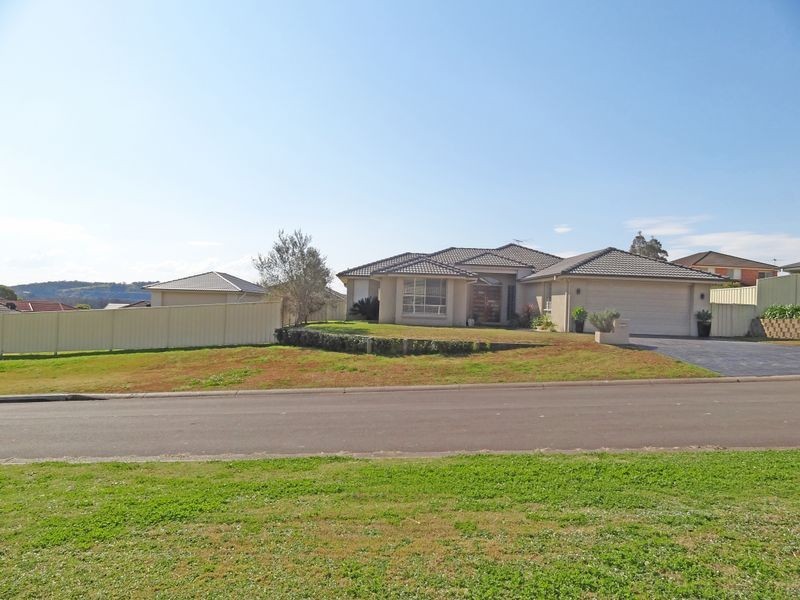 11 Edstein Place, Raymond Terrace NSW 2324
