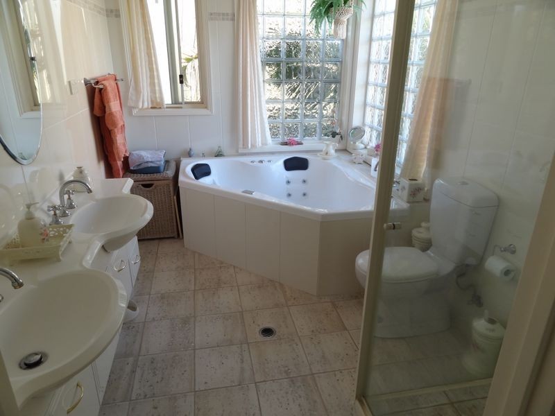 2 Edstein Place, Raymond Terrace NSW 2324