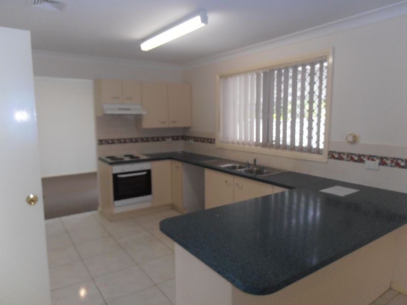 2 Cadell Close, Raymond Terrace NSW 2324