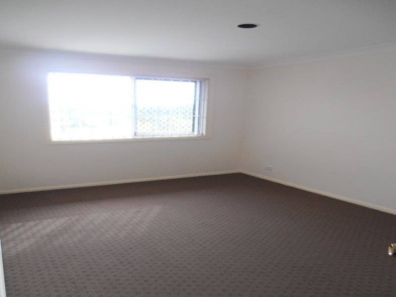 2 Cadell Close, Raymond Terrace NSW 2324