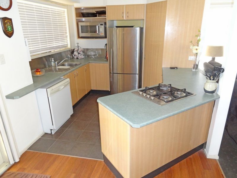 17 Kindlebark Drive, Medowie NSW 2318