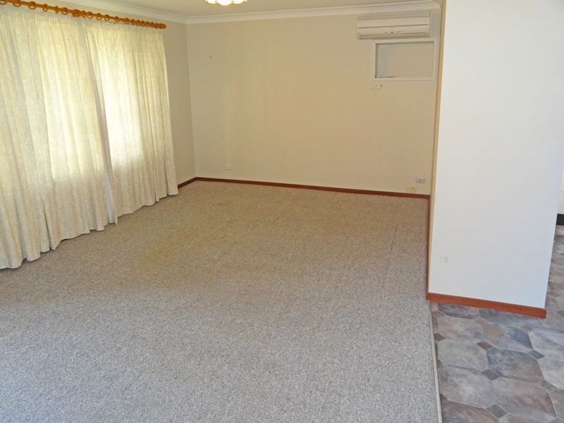 3 Courtaulds Road, Raymond Terrace NSW 2324