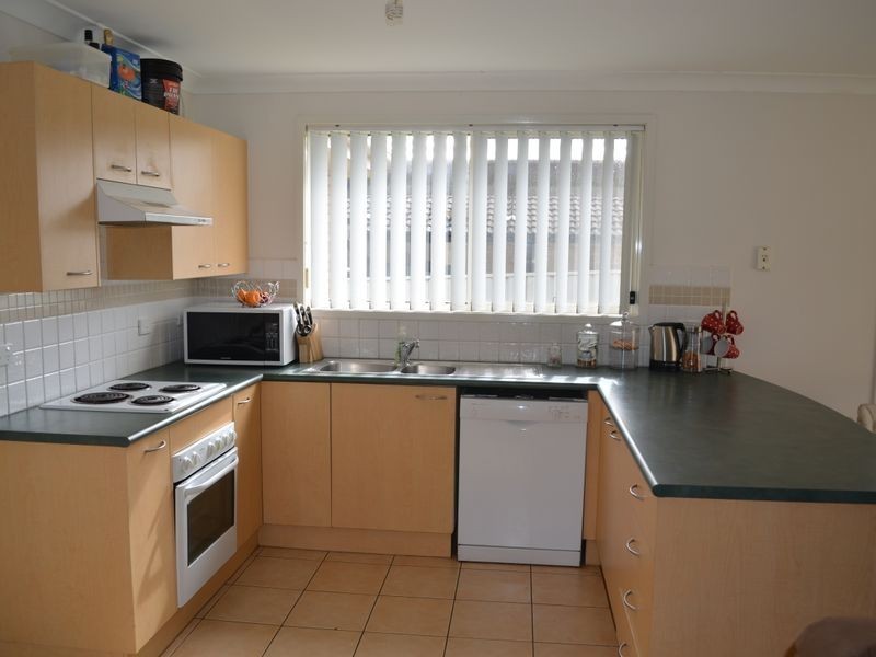 69 Dalyell Way, Raymond Terrace NSW 2324