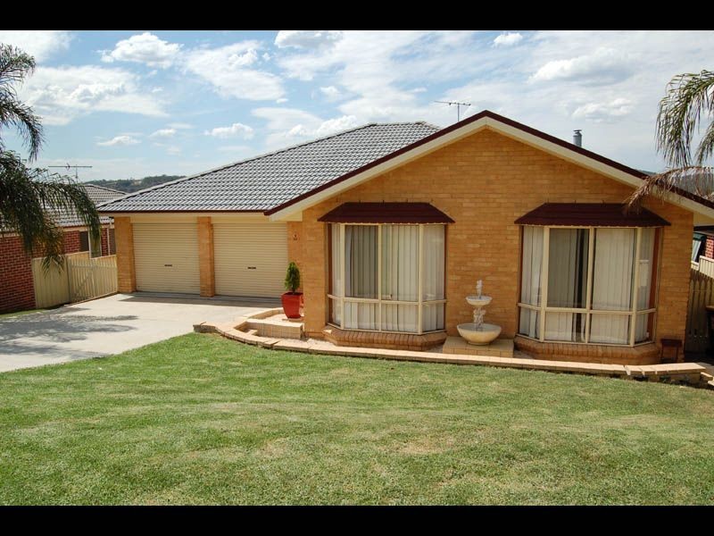 35 Holwell Circuit, Raymond Terrace NSW 2324