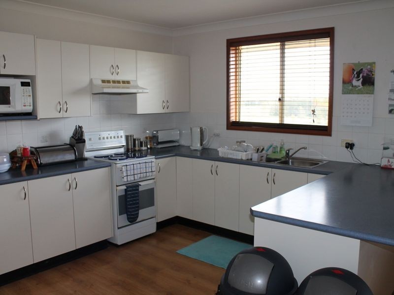 35 Holwell Circuit, Raymond Terrace NSW 2324