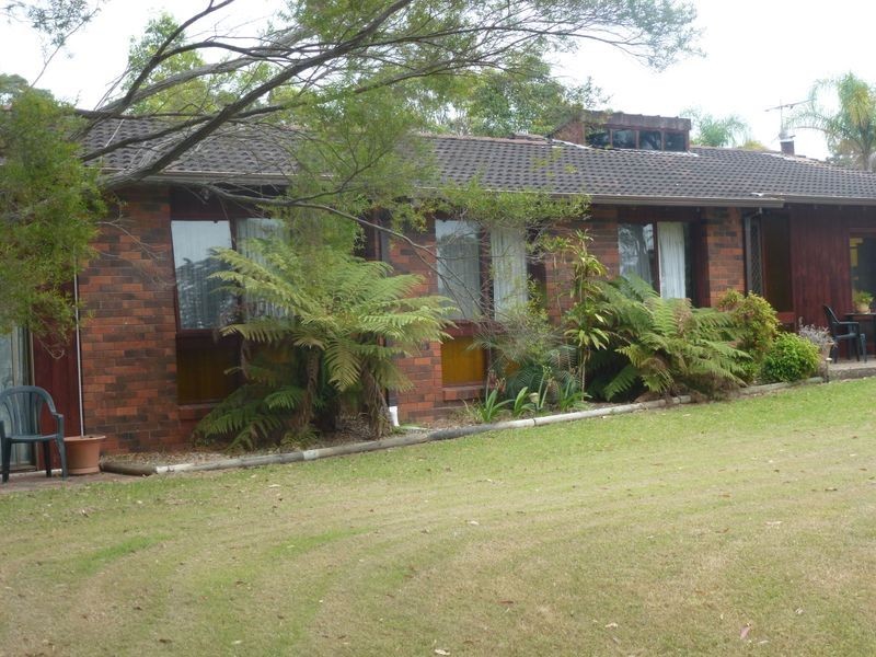126 Moffats Road, Swan Bay NSW 2324