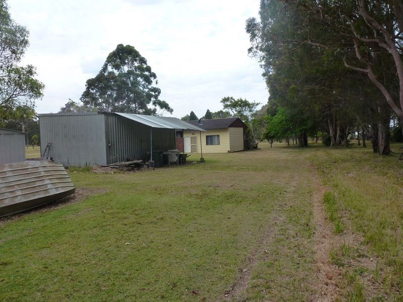 126 Moffats Road, Swan Bay NSW 2324