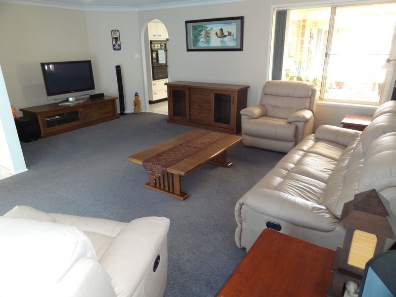15 Holwell Circuit, Raymond Terrace NSW 2324